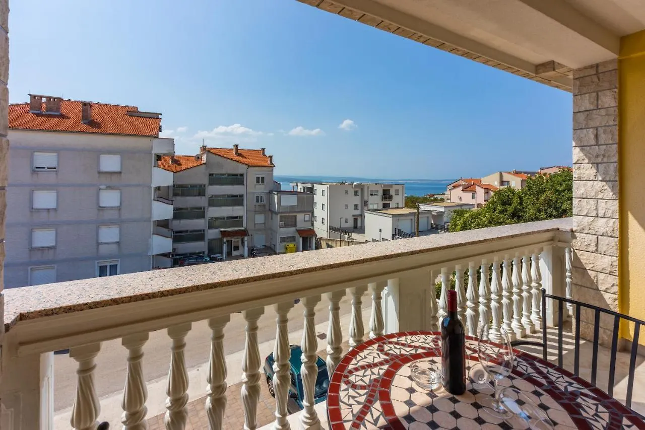 Kijara Apartmani Crikvenica 0*,  Croatia