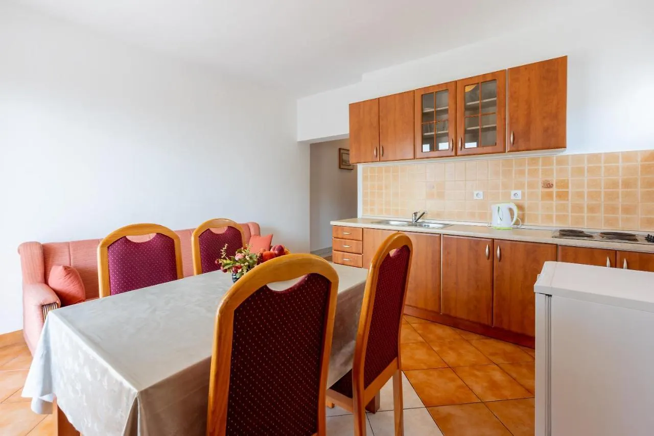 Kijara Apartmani Crikvenica Apartment