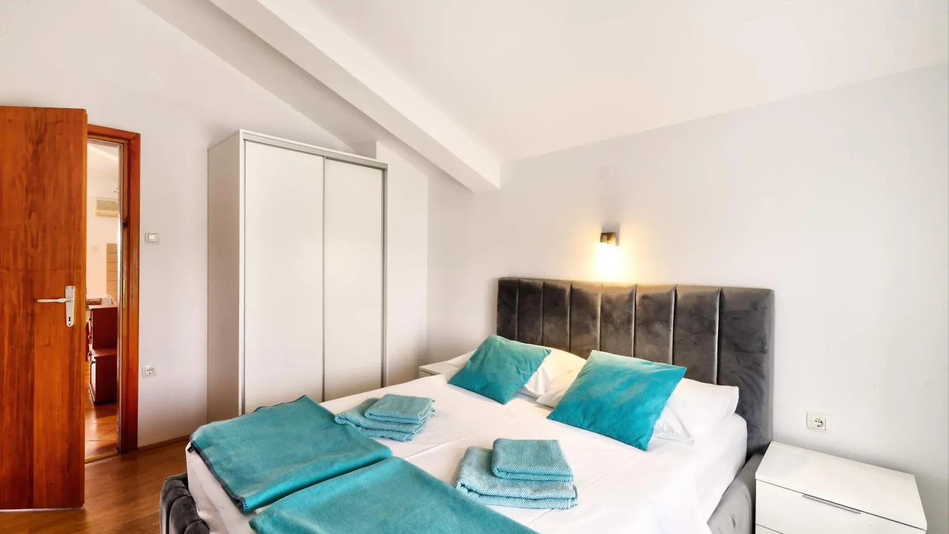 Kijara Apartmani Crikvenica 0*,  Croatia